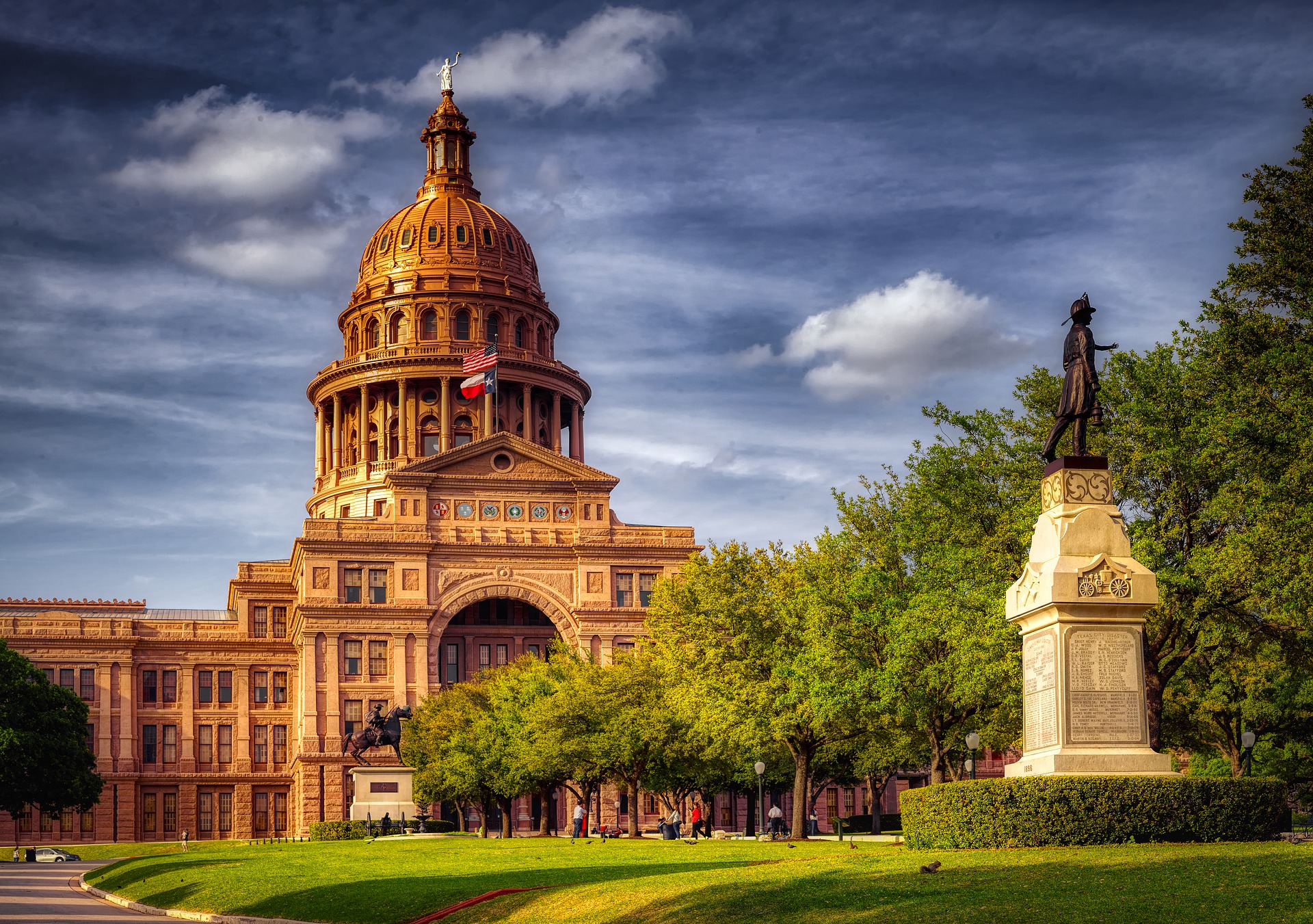 Texas Lawmakers Enact more than 100 New Changes to State’s Business Laws